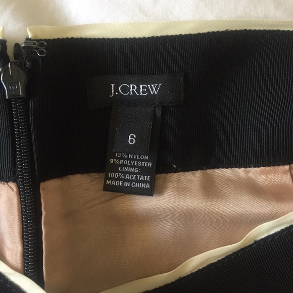 J.Crew Pencil Skirt, size 6 - Picture 4 of 4